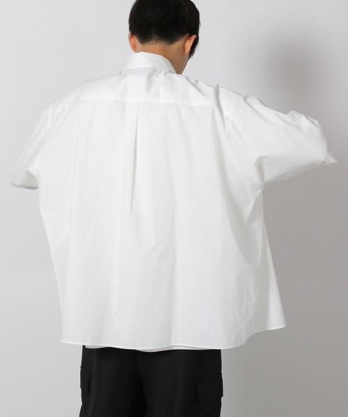 LAKOLE（ラコレ）の「BIGシャツ / 497585（シャツ/ブラウス・メンズ・ブラック/サックスブルー/ホワイト/ブラウン・FREE）」の7枚目の写真