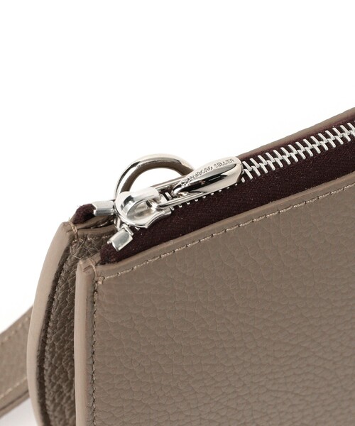 BEAMS F(ビームスエフ)の「CHAMBORD SELLIER / petit ANGERS レザー ミニクラッチバッグ(トートバッグ・メンズ・カーキ/ブラック・ONE SIZE)」の6枚目の写真