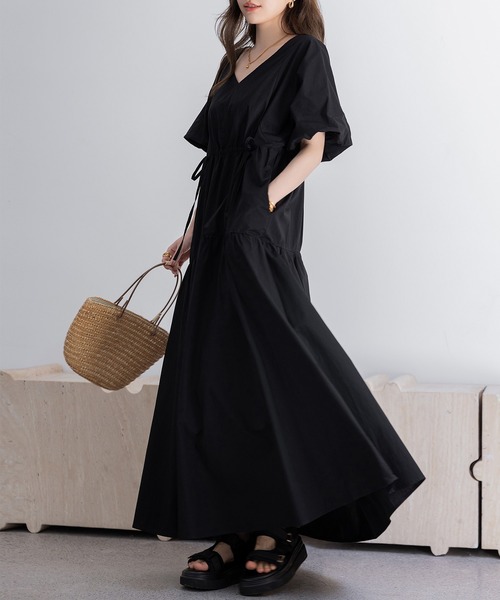 DAY CLOSET(デイ クローゼット)の「レディース ぽわん袖ウエストギャザーティアードロングワンピース(ワンピース・レディース・ブルー系その他/ホワイト/ブラック・S/M)」の12枚目の写真