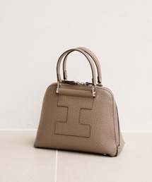 IACUCCI｜イアクッチのバッグ（ベージュ系）通販 - ZOZOTOWN