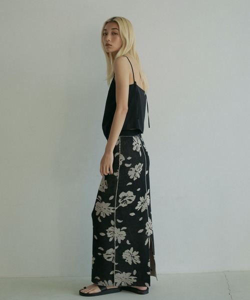 anuke（アンヌーク）の「Satin Gather Camisole（キャミソール・レディース・アイボリー/ブラック/ピンク系その他/ブルー系その他・FREE）」の6枚目の写真