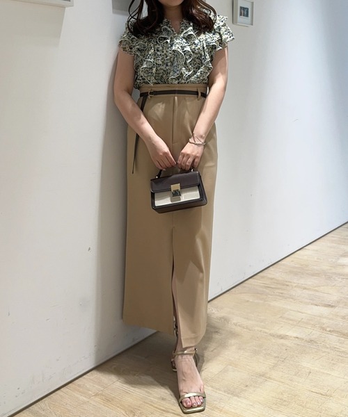 JUSGLITTY（ジャスグリッティー）の「フローレットフリルブラウス（シャツ/ブラウス・レディース・ライトイエロー/オレンジ系その他2・1/2）」の3枚目の写真