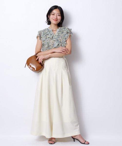 JUSGLITTY（ジャスグリッティー）の「フローレットフリルブラウス（シャツ/ブラウス・レディース・ライトイエロー/オレンジ系その他2・1/2）」の11枚目の写真