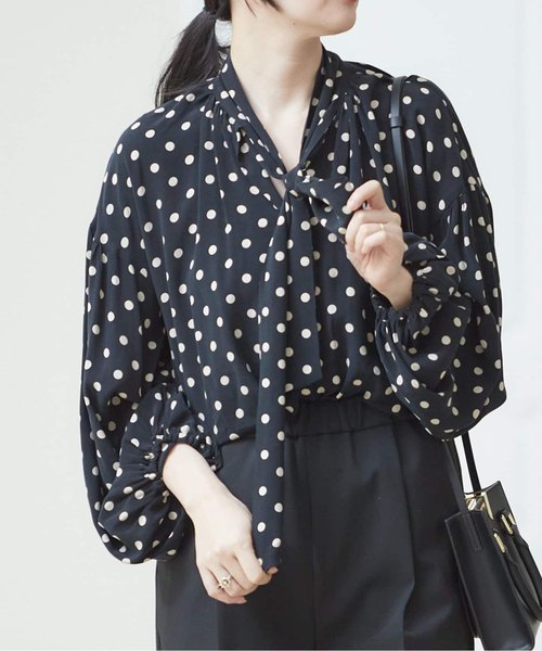 journal standard L'essage(ジャーナルスタンダードレサージュ)の「《追加》IDEVEAUX*IPEKERボウタイブラウス(シャツ/ブラウス・レディース・ブラック/ブラックミックス/ブラック系その他・FREE)」の3枚目の写真