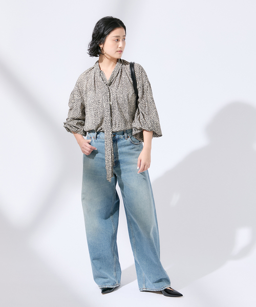 journal standard L'essage(ジャーナルスタンダードレサージュ)の「《追加》IDEVEAUX*IPEKERボウタイブラウス(シャツ/ブラウス・レディース・ブラック/ブラックミックス/ブラック系その他・FREE)」の4枚目の写真