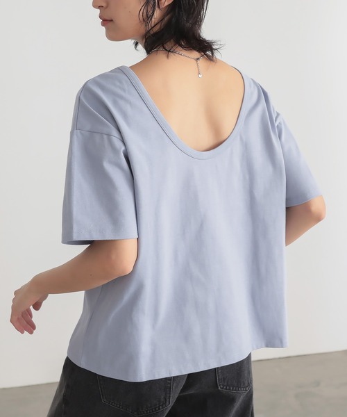 for/c(フォーシー)の「汗シミ防止バックオープンTシャツ【サスティナブル】(Tシャツ/カットソー・レディース・ブルー/オフホワイト/ブラウン/チャコールグレー・M/L)」の4枚目の写真