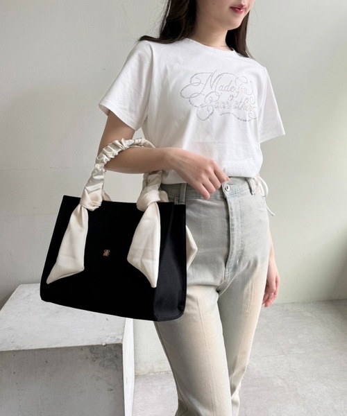 one after another NICE CLAUP(ワンアフターアナザーナイスクラップ)の「WEB限定/ギャザーハンドルミニトートバッグ(トートバッグ・レディース・アイボリー/ホワイト×ブラック/ブラック/ホワイト系その他/ブルー系その他/ブラック系その他/ピンク・FREE)」の21枚目の写真