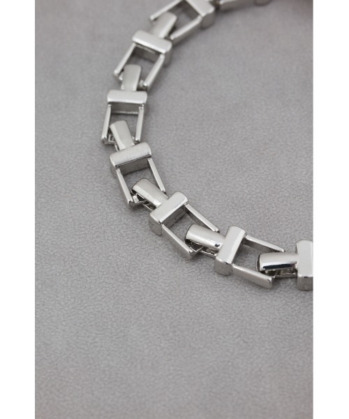 AZUL by moussy（アズールバイマウジー）の「スクエアブロックチェーンブレスレット（ブレスレット・メンズ・ブラック/シルバー・FREE）」の9枚目の写真