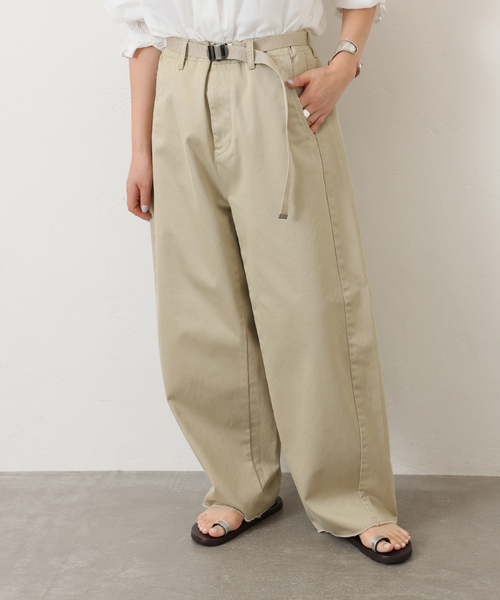 JOURNAL STANDARD LUXE(ジャーナルスタンダード ラックス)の「チノ スウィッチパンツ(チノパンツ・レディース・ベージュ・SMALL/MEDIUM)」の20枚目の写真