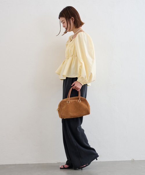 U by SPICK&SPAN(ユーバイスピックアンドスパン)の「2WAY オフショルブラウス(シャツ/ブラウス・レディース・イエロー/ブラック/ホワイト・FREE)」の4枚目の写真