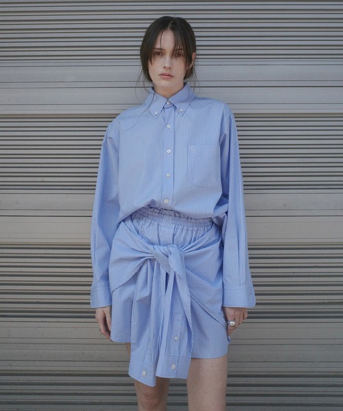 CLANE（クラネ）の「LOGO BUTTON-DOWN BASIC SHIRTS（シャツ/ブラウス・レディース・その他/サックスブルー/ホワイト・1/2）」の4枚目の写真