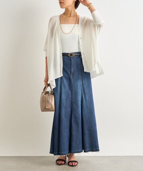 un dix cors（アンディコール）の「《快適な羽織り心地◎》サラサラシアーポンチョカーデ（カーディガン/ボレロ・レディース・レッド/オフホワイト/ブラック・FREE）」の9枚目の写真