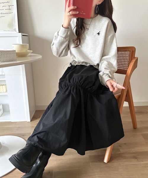 classicalelf(クラシカルエルフ)の「一枚でコーディネートが完成する優秀アイテム◎胸刺繍ドロスト裏起毛ドッキングワンピース(ワンピース・レディース・ブラウン/オートミール/ブラック・MEDIUM/LARGE/X-LARGE/SMALL)」の16枚目の写真