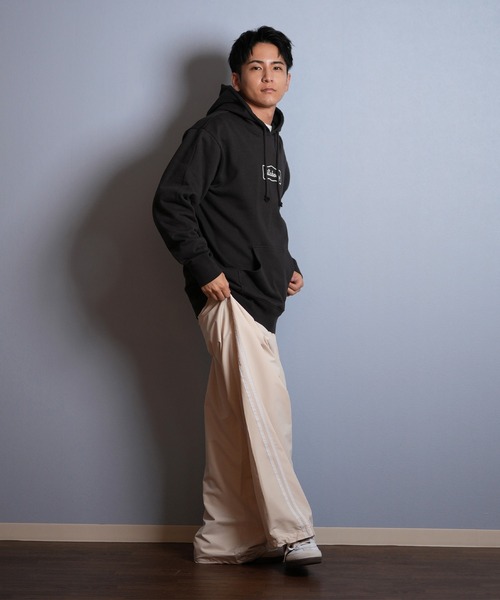 BILLABONG（ビラボン）の「BILLABONG/ビラボン プルオーバー/パーカー バックデザイン サガラ刺繍 BF012-007（パーカー・メンズ・ブラック/クリーム/グリーン・L/M/XL）」の9枚目の写真