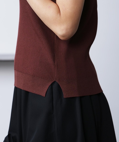 PICCIN PERLA（ピッチンペルラ）の「袖口パールノースリーブニット（ニット/セーター・レディース・ブラウン/ブラック・M）」の19枚目の写真