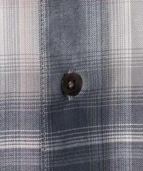 MONKEY TIME（モンキータイム）の「ブラッシュド オンブレ チェック シャツ（シャツ/ブラウス・メンズ・ダークグレー/ブラック・S/M/L/XL）」の5枚目の写真