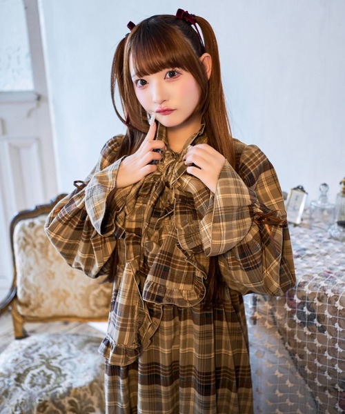 kutir（クティール）の「【クティールとレトロ】2WAYフリルボウタイ