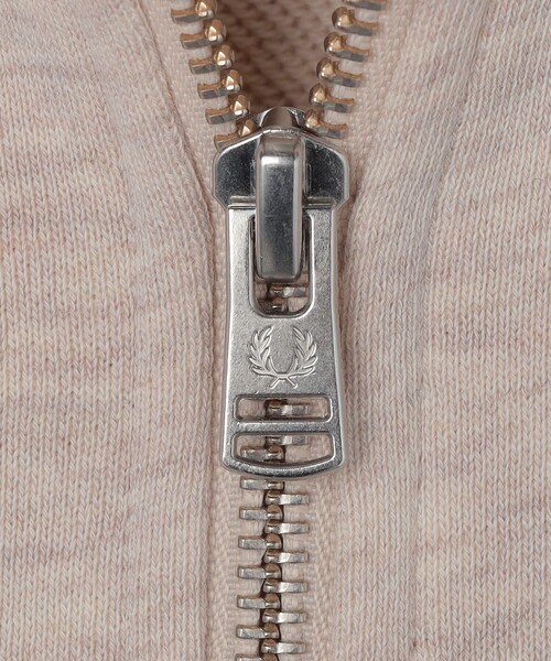 FRED PERRY(フレッドペリー)の「FRED PERRY: ハーフ ジップ スウェット(スウェット・メンズ・ブラック/ナチュラル・MEDIUM/LARGE/X-LARGE)」の11枚目の写真