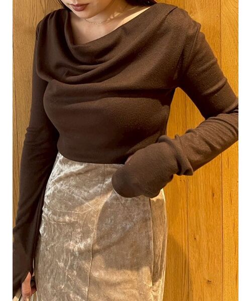 LAGUNAMOON（ラグナムーン）の「オフショルドレープ2WAYトップス（Tシャツ/カットソー・レディース・アイボリー/ブラック/ブラウン・FREE）」の3枚目の写真