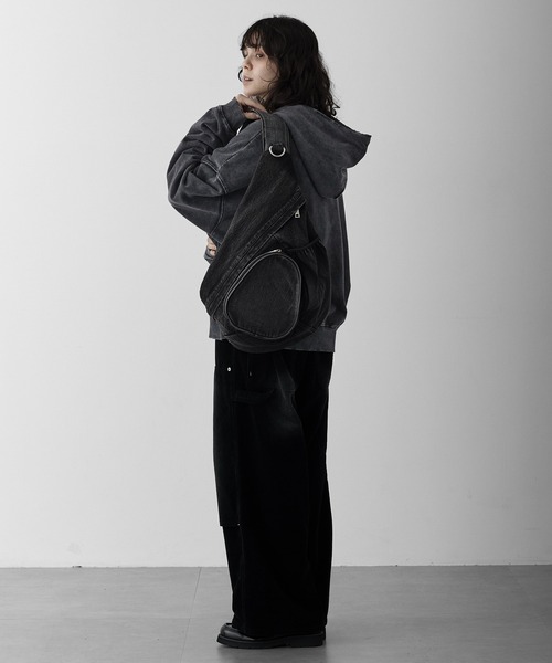 RUUBON(ルーボン)の「【RUUBON】denim one shoulder bag / デニムワンショルダーバッグ(ショルダーバッグ・メンズ・ブラック・FREE)」の15枚目の写真