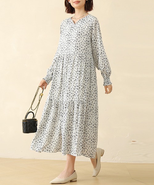 ONEP STAR(ワンピスター)の「総柄ティアードワンピース(ワンピース・レディース・ブラック/ブラウン/ベージュ・FREE)」の3枚目の写真