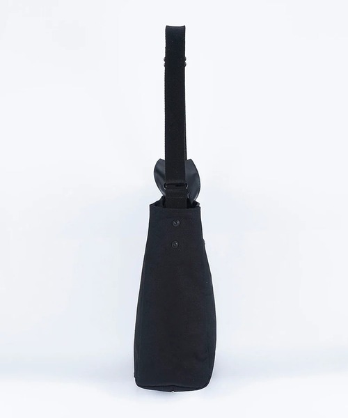 WEEKEND(ER)(ウィークエンダー)の「WEEKEND(ER) WORKERS TOTE(トートバッグ・メンズ・ブラック/ベージュ・FREE)」の11枚目の写真