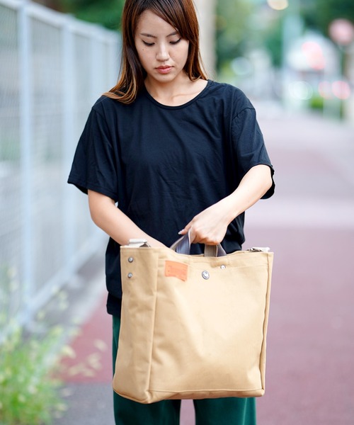 WEEKEND(ER)(ウィークエンダー)の「WEEKEND(ER) WORKERS TOTE(トートバッグ・メンズ・ブラック/ベージュ・FREE)」の19枚目の写真