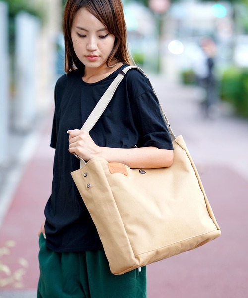 WEEKEND(ER)(ウィークエンダー)の「WEEKEND(ER) WORKERS TOTE(トートバッグ・メンズ・ブラック/ベージュ・FREE)」の17枚目の写真
