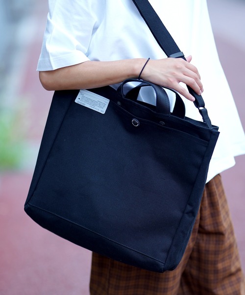 WEEKEND(ER)(ウィークエンダー)の「WEEKEND(ER) WORKERS TOTE(トートバッグ・メンズ・ブラック/ベージュ・FREE)」の15枚目の写真