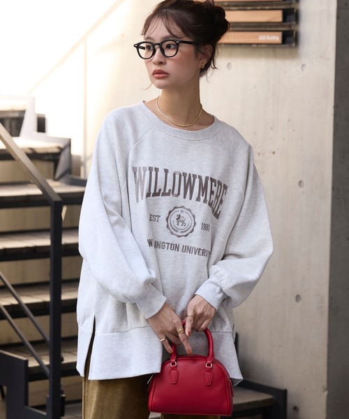 カレッジロゴ刺繍サイドスリット裏起毛オーバーサイズスウェット