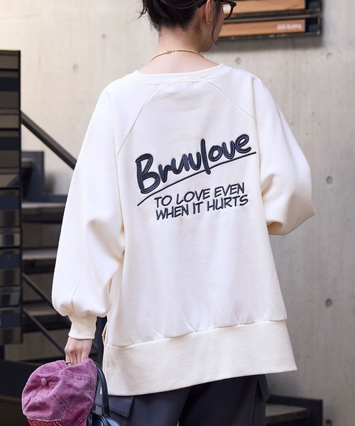 カレッジロゴ刺繍サイドスリット裏起毛オーバーサイズスウェット