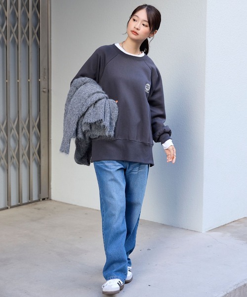 セール】カレッジロゴ刺繍サイドスリット裏起毛オーバーサイズ