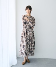 新品タグ付きイェッカ ヴェッカ フラワープリント ロングワンピース YECCA VECCA｜イェッカ ヴェッカのワンピース（花柄・ボタニカル柄