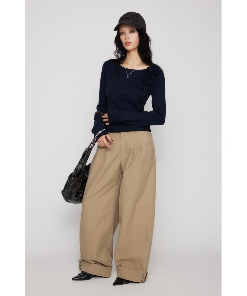 LAGUA GEM（ラグアジェム）の「EYELET TUCK パンツ（その他パンツ・レディース・ベージュ/ネイビー/バーガンディー・X-SMALL/SMALL/MEDIUM）」の6枚目の写真