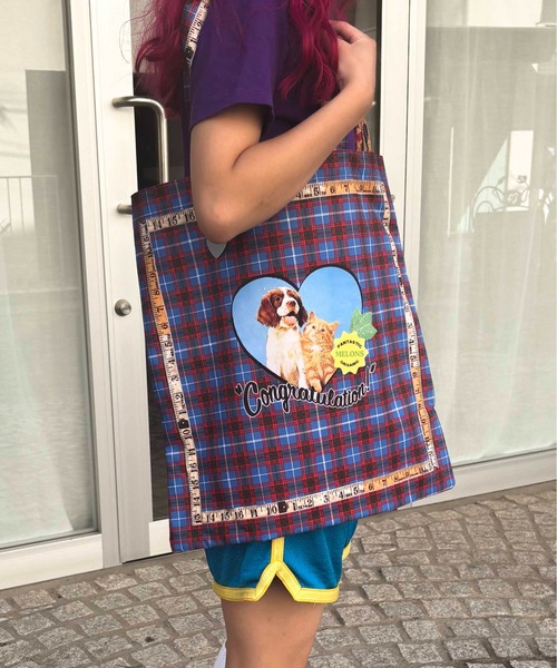 HEY!MrsROSE(ヘイミセスローズ)の「HEY! Mrs ROSE(ヘイ!ミセスローズ)BestieTOTE(トートバッグ・レディース・ブラック/ブルー/レッド/キャメル/イエロー/ブラック系その他・FREE)」の10枚目の写真