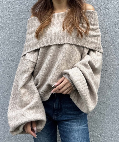 EGOIST（エゴイスト）の「ボリュームオフショルニットトップスⅡ（ニット/セーター・レディース・ベージュ/グレー/ブラック・FREE）」の3枚目の写真