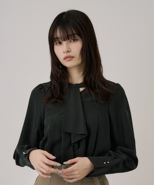 【新品未使用】UNITED TOKYO フロントタイタックブラウス 残りわずか！】フロントタイタックブラウス｜ウォッシャブル/オフィス