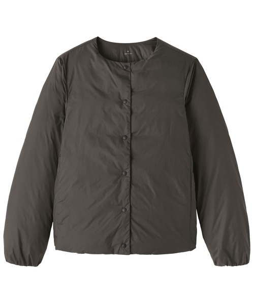 無印良品(ムジルシリョウヒン)の「婦人 軽量ダウンポケッタブルノーカラージャケット(ダウンジャケット/コート・レディース・スモークピンク/ダークブラウン・S/L/XL)」の6枚目の写真