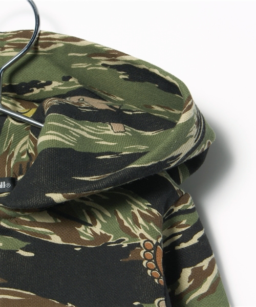 HYSTERIC MINI(ヒステリックミニ)の「TIGER STRIPE総柄パーカー(パーカー・キッズ・グレー/カーキ・120cm/110cm/100cm)」の8枚目の写真