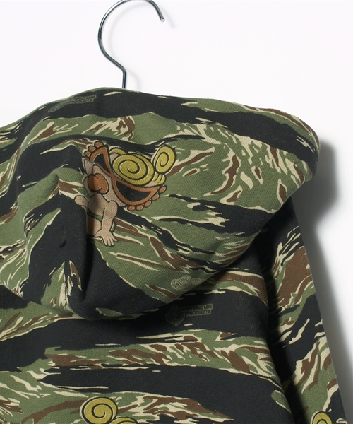 HYSTERIC MINI(ヒステリックミニ)の「TIGER STRIPE総柄パーカー(パーカー・キッズ・グレー/カーキ・120cm/110cm/100cm)」の5枚目の写真