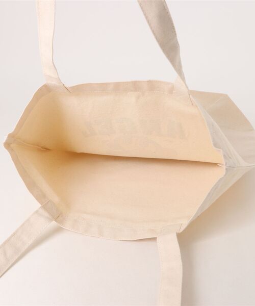 ANGEL BLUE（エンジェルブルー）の「エンジェルブルー トートバッグ びっくり（トートバッグ・レディース・ブラック系/アイボリー系・ONE SIZE）」の5枚目の写真