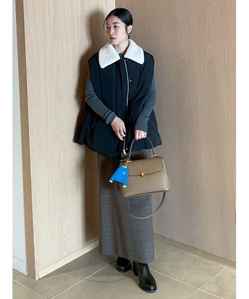 セール】ボア衿リサイクルダウンベスト（ダウンベスト）｜Mila Owen