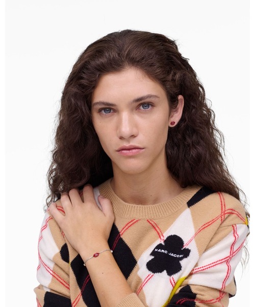 MARC JACOBS（マークジェイコブス）の「LIP ROUGE SLIDER BRACELET/ザ リップス スライダー ブレスレット（ネックレス・レディース・シルバー系その他2・ONE SIZE）」の2枚目の写真