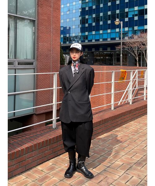 AVANDRESS(アバンドレス )の「Boyfriend Single Blazer BLACK(テーラードジャケット・レディース・その他・1/2)」の9枚目の写真