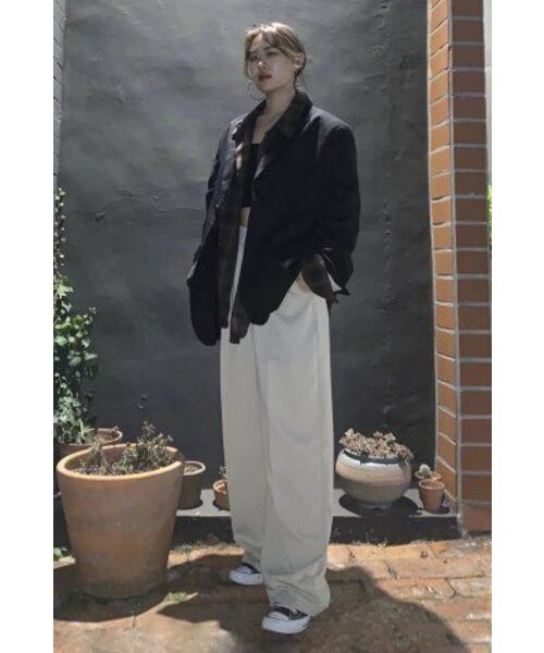 AVANDRESS(アバンドレス )の「Boyfriend Single Blazer BLACK(テーラードジャケット・レディース・その他・1/2)」の16枚目の写真