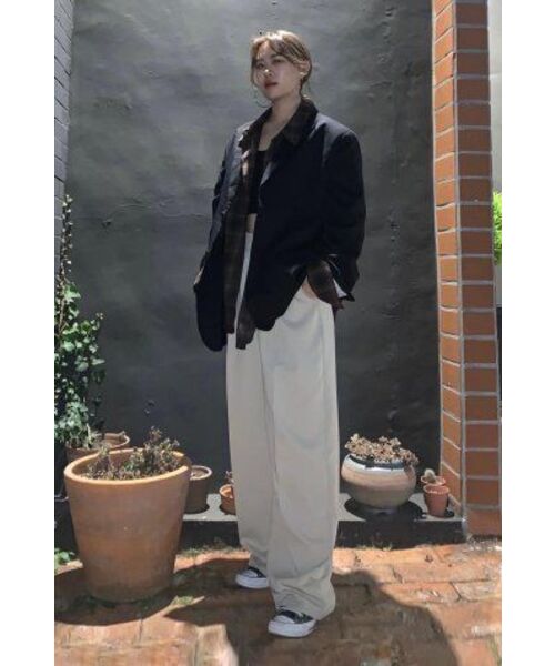 AVANDRESS(アバンドレス )の「Boyfriend Single Blazer BLACK(テーラードジャケット・レディース・その他・1/2)」の17枚目の写真