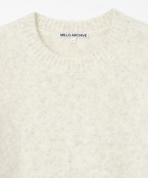 Millo Archive（ミロ アーカイブ）の「クロップシルエットニット [アイボリー]（ニット/セーター・メンズ・その他・MEDIUM/LARGE/X-LARGE）」の2枚目の写真
