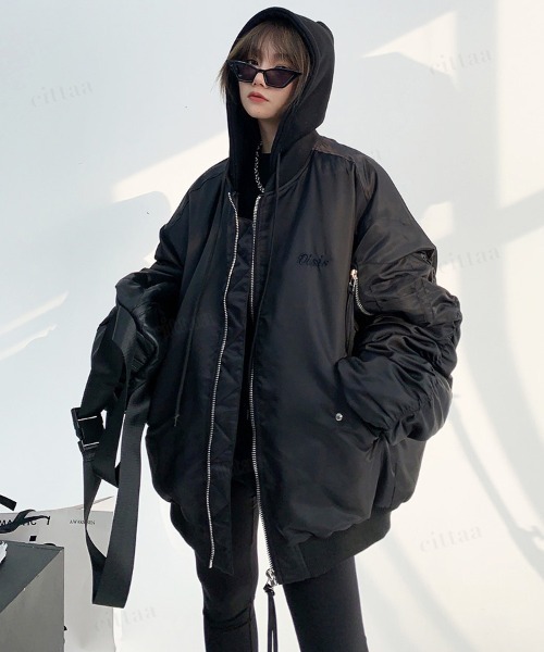 Dalfwin(ダールフィン)の「韓国ファッション Oisisオーバーサイズフード付き中綿入りMA-1ブルゾン(MA-1・レディース・ブラック/グレー・FREE)」の6枚目の写真
