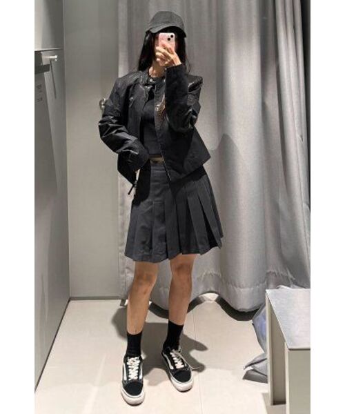 MUSINSA STANDARD WOMAN（ムシンサスタンダードウーマン）の「ウィメンズレーサーバッククロップタンクトップ[ブラック]（Tシャツ/カットソー・レディース・その他・SMALL/MEDIUM/LARGE/X-SMALL）」の16枚目の写真