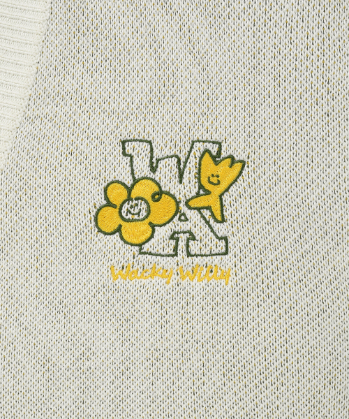 Wacky WiLLy(ワッキーウィリー)の「キキアンドリリーパッチVネックカーディガンクリーム(カーディガン/ボレロ・レディース・その他・X-LARGE/SMALL/MEDIUM/LARGE)」の5枚目の写真